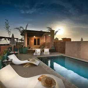 زيارة الفندق